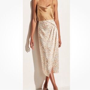 VINCE FLORAL CARNATION ASYMMETRIC CASCADE DRAPE SKIRT FLORAL SATIN SZ 2 RARE